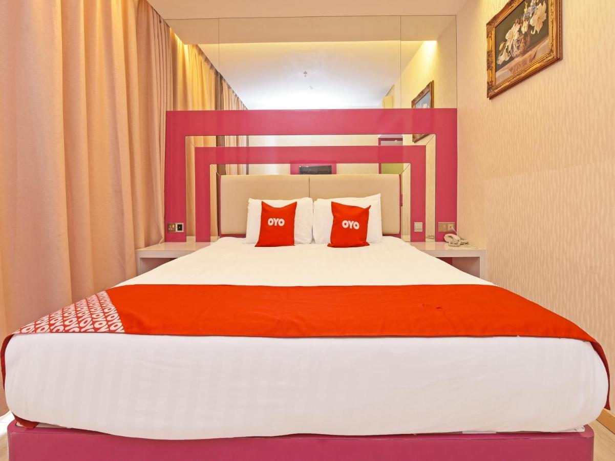 Capital O 90130 Sawadee Hotel Johor Bahru Buitenkant foto